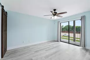18519 Egret Bay Blvd, Webster, TX 77058 - Photo 18