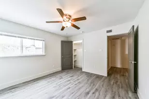 1608 Welch St, Houston, TX 77006 - Photo 16