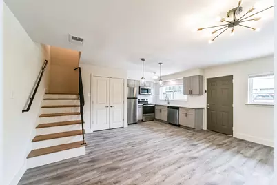 1608 Welch Street #6, Houston, TX 77006 - Photo 4