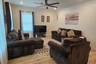 18103 Shaman Dr, Galveston, TX 77554 - Photo 2