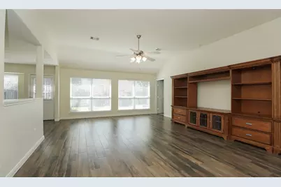 10914 Barker View Drive, Cypress, TX 77433 - Photo 8