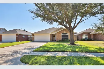 10914 Barker View Drive, Cypress, TX 77433 - Photo 2