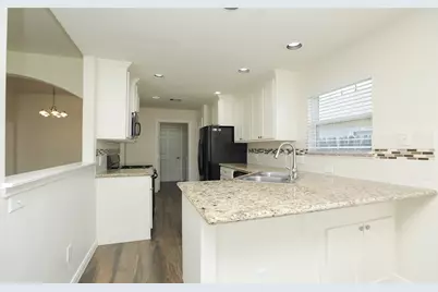 10914 Barker View Drive, Cypress, TX 77433 - Photo 14