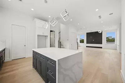 1110 Peden Street #A, Houston, TX 77006 - Photo 22