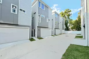 6715 St Augustine St, Houston, TX 77021 - Photo 2