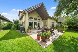 4815 Fairford Dr, Sugar Land, TX 77479 - Photo 46