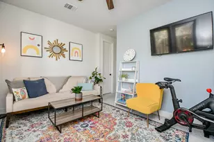 5710 White Magnolia St., Houston, TX 77091 - Photo 4