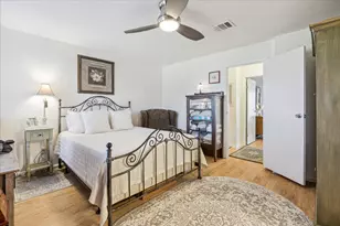 16819 Holly Trail Dr, Houston, TX 77058 - Photo 16