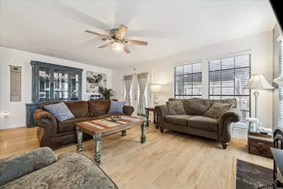 16819 Holly Trail Drive, Houston, TX 77058 - Photo 10