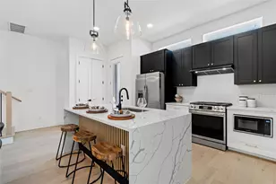 4110 Cortlandt St, Houston, TX 77018 - Photo 18