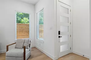 4110 Cortlandt St, Houston, TX 77018 - Photo 6