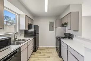 10007 Emerald Creek Dr, Houston, TX 77070 - Photo 36