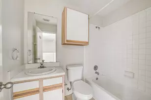 10007 Emerald Creek Dr, Houston, TX 77070 - Photo 14