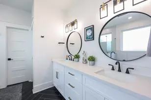 2413 Francis St, Houston, TX 77004 - Photo 18