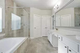 1717 Oakdale Mist Dr, Dickinson, TX 77539 - Photo 24