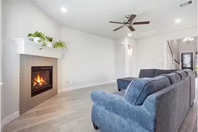1717 Oakdale Mist Drive, Dickinson, TX 77539 - Photo 8