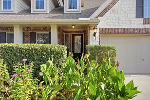 1717 Oakdale Mist Dr, Dickinson, TX 77539 - Photo 2