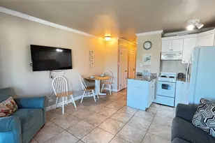 6102 Seawall Blvd, Galveston, TX 77551 - Photo 6