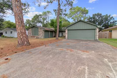 2106 Monterrey Street, Kemah, TX 77565 - Photo 1