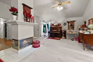 2106 Monterrey St, Kemah, TX 77565 - Photo 4