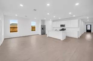 1931 Stargazer Ln, Angleton, TX 77515 - Photo 2