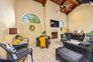 7719 Betty Jane Ln, Houston, TX 77055 - Photo 44