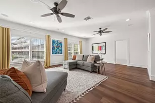 431 Glenchester Dr, Houston, TX 77079 - Photo 28