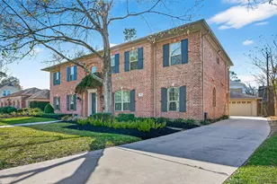 431 Glenchester Dr, Houston, TX 77079 - Photo 2