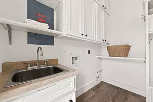 431 Glenchester Dr, Houston, TX 77079 - Photo 26