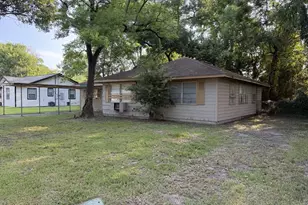 1810 11th St, Orange, TX 77630 - Photo 14