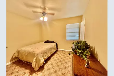 1810 11th Street, Orange, TX 77630 - Photo 10