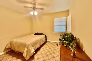 1810 11th St, Orange, TX 77630 - Photo 10