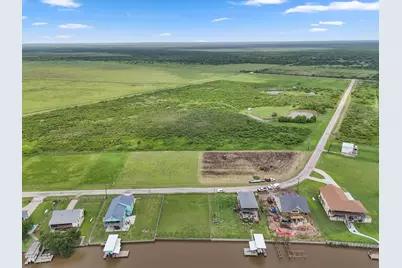 6 County Road 291, Sargent, TX 77414 - Photo 8