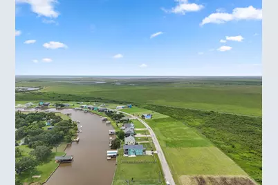 6 County Road 291, Sargent, TX 77414 - Photo 10