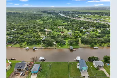 6 County Road 291, Sargent, TX 77414 - Photo 4