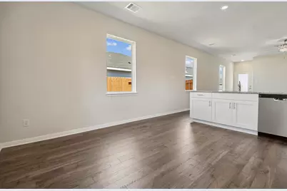 15865 Berry Hill Drive, Conroe, TX 77303 - Photo 8