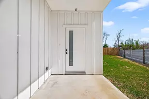 5304 Lynnfield St, Houston, TX 77028 - Photo 6