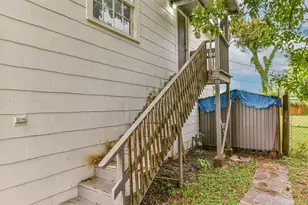 100 N Mattson St, West Columbia, TX 77486 - Photo 22