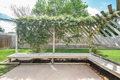 4902 Rainwater Drive, Pasadena, TX 77505 - Photo 20