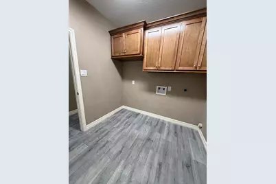 1140 2nd Avenue N, Texas City, TX 77590 - Photo 10