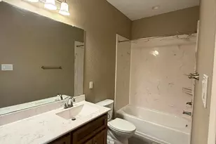 1140 2nd Ave N, Texas City, TX 77590 - Photo 16