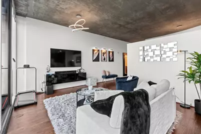 5925 Almeda Road #11107, Houston, TX 77004 - Photo 10