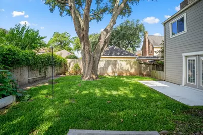 12523 Burgoyne Drive, Houston, TX 77077 - Photo 36