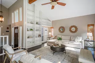 12523 Burgoyne Dr, Houston, TX 77077 - Photo 14