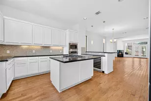 4320 Blossom St, Houston, TX 77007 - Photo 14