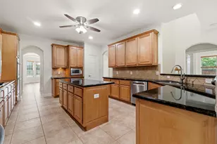 2716 Silverstone Way, Conroe, TX 77304 - Photo 8
