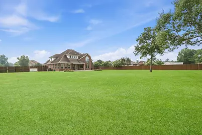 2716 Silverstone Way, Conroe, TX 77304 - Photo 22