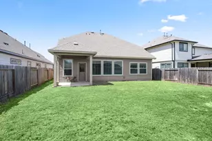 11435 Liger Dr, Tomball, TX 77375 - Photo 32