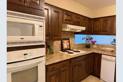 361 Champions Colony III, Houston, TX 77069 - Photo 4