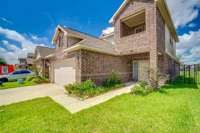 13018 Leisure Cove Drive, Texas City, TX 77568 - Photo 4
